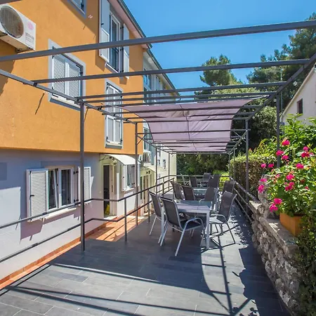 Apartments Villa Borik Rovigno Esterno foto